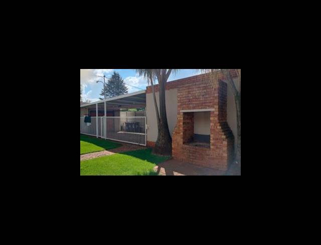 3 BEDROOM HOUSE FOR SALE IN DALVIEW
